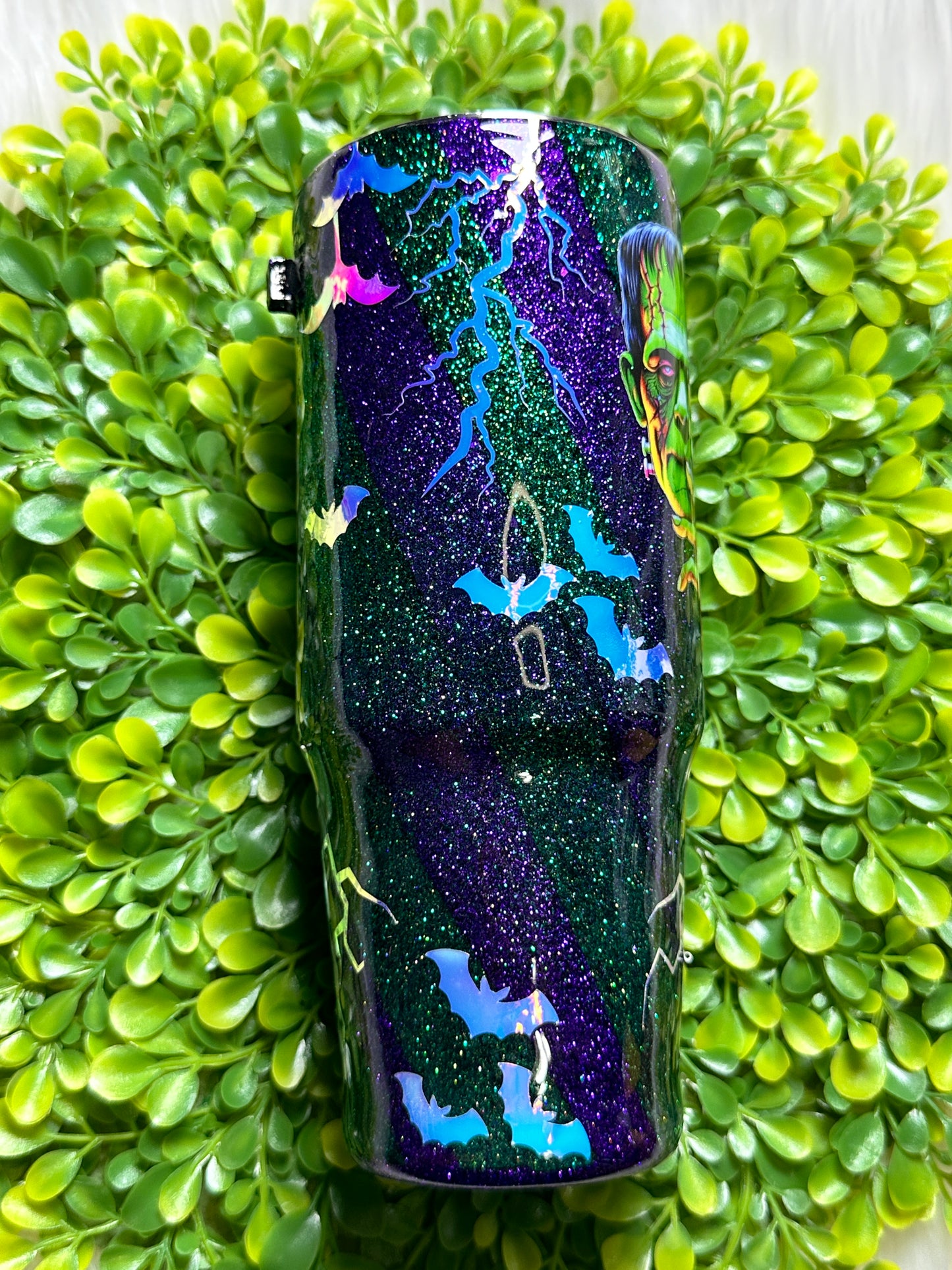 28. 30oz grippy