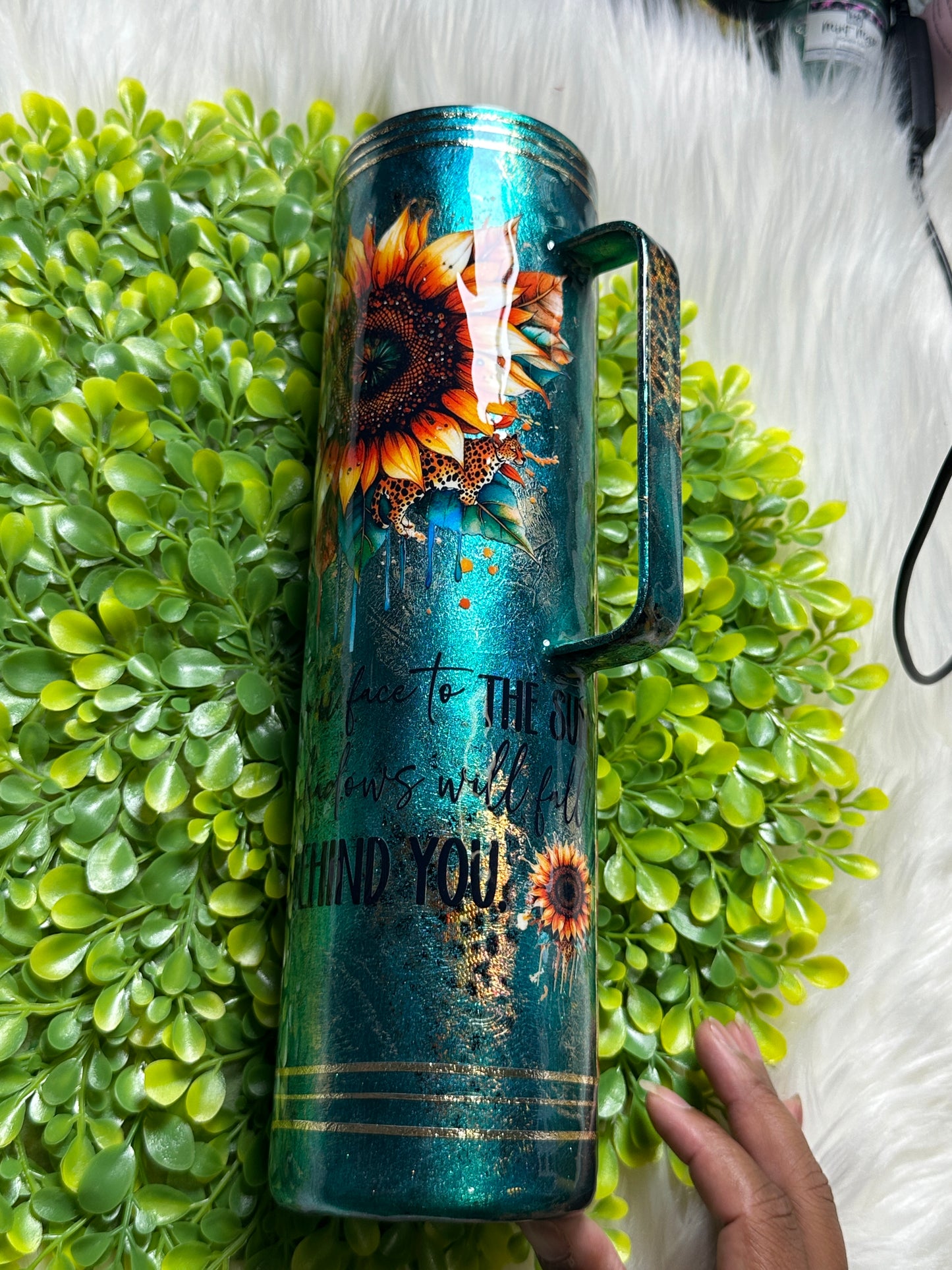 25. 40oz