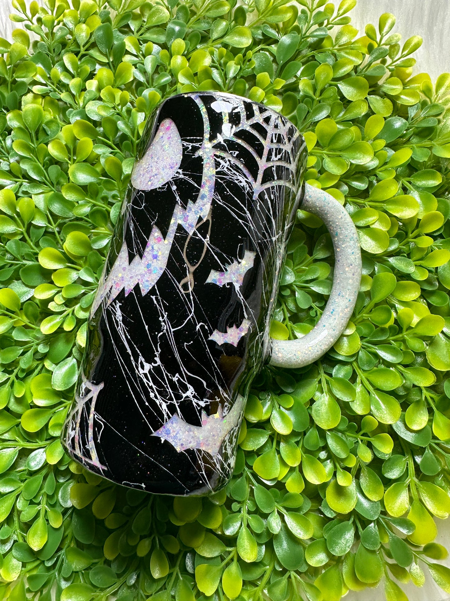 10. 16oz snowglobe bottom