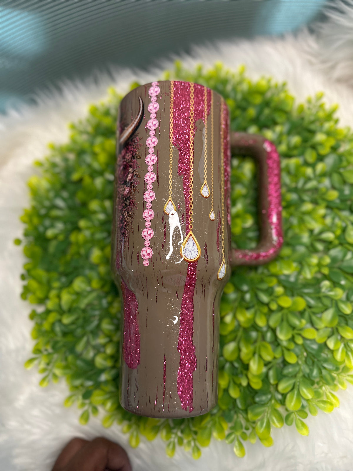9. 40oz crackle pink rhinestone