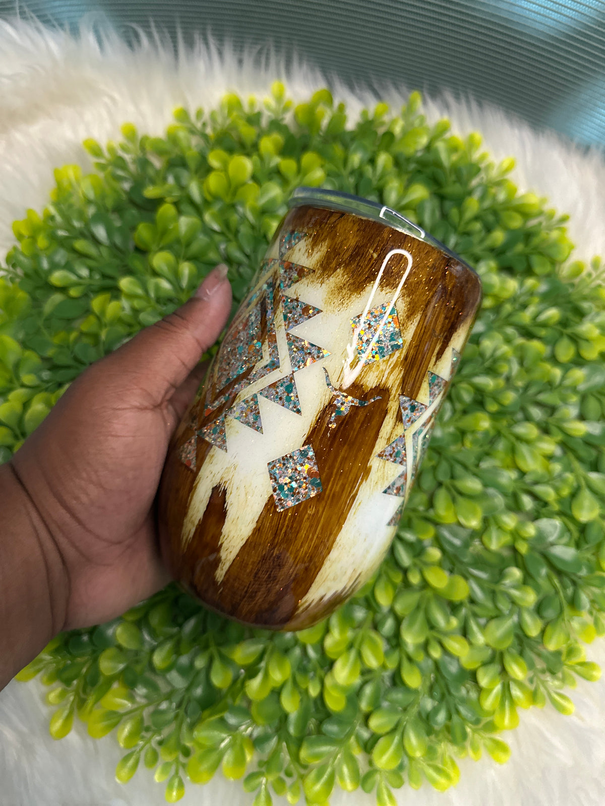 15.  16oz Aztec wine western